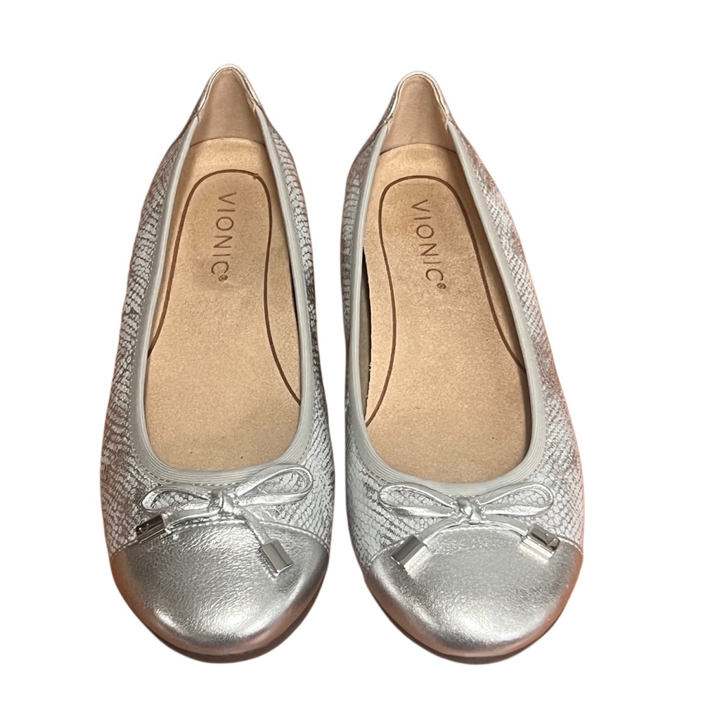 Vionic Metallic Minna Silver Leather Bow Ballet Flat NWOB